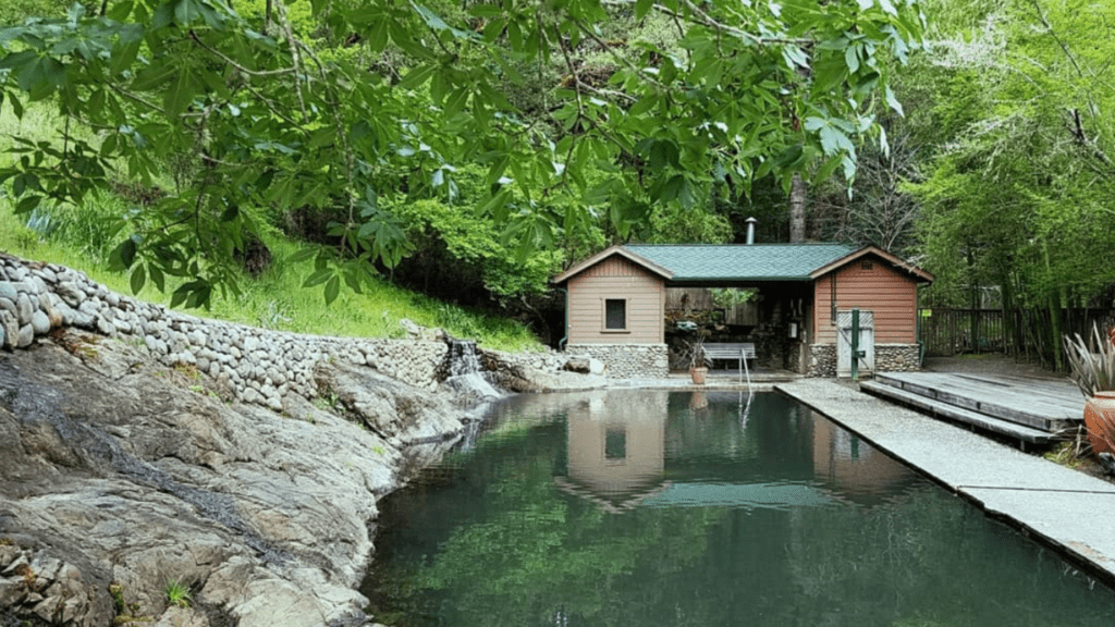 Weir Creek Hot Springs - Ultimate Guide